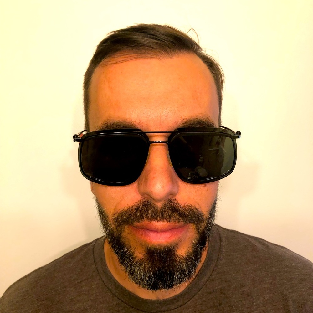 Alexander McQueen Men sunglasses